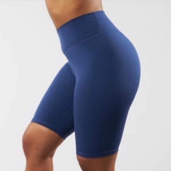 Black Buffbunny siren bike short - Picture 3 of 5